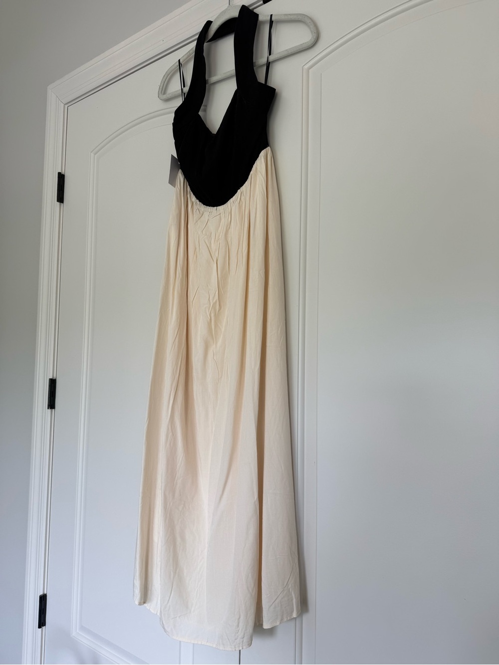 Petal & Pup Black and Cream Halter Maxi Dress - Picture 9 of 12